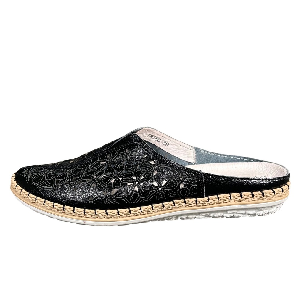 Bernie Mev Black Leather Floral Laser Cut Mules‎ Slides Womens 39 US 8.5